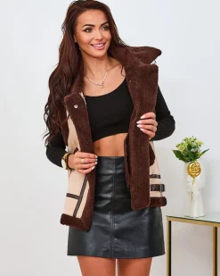 Royalfashion Beżowa kamizelka damska z kożuszkiem