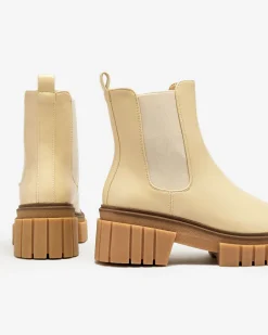 Royalfashion Beżowe botki damskie na masywnej podeszwie Eferope
