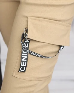 Royalfashion Beżowe damskie spodnie bojówki z paskiem