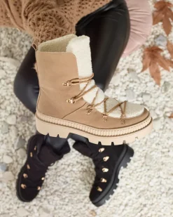 Royalfashion Beżowe damskie ocieplane botki typu trapery z kożuszkiem Lery Walk