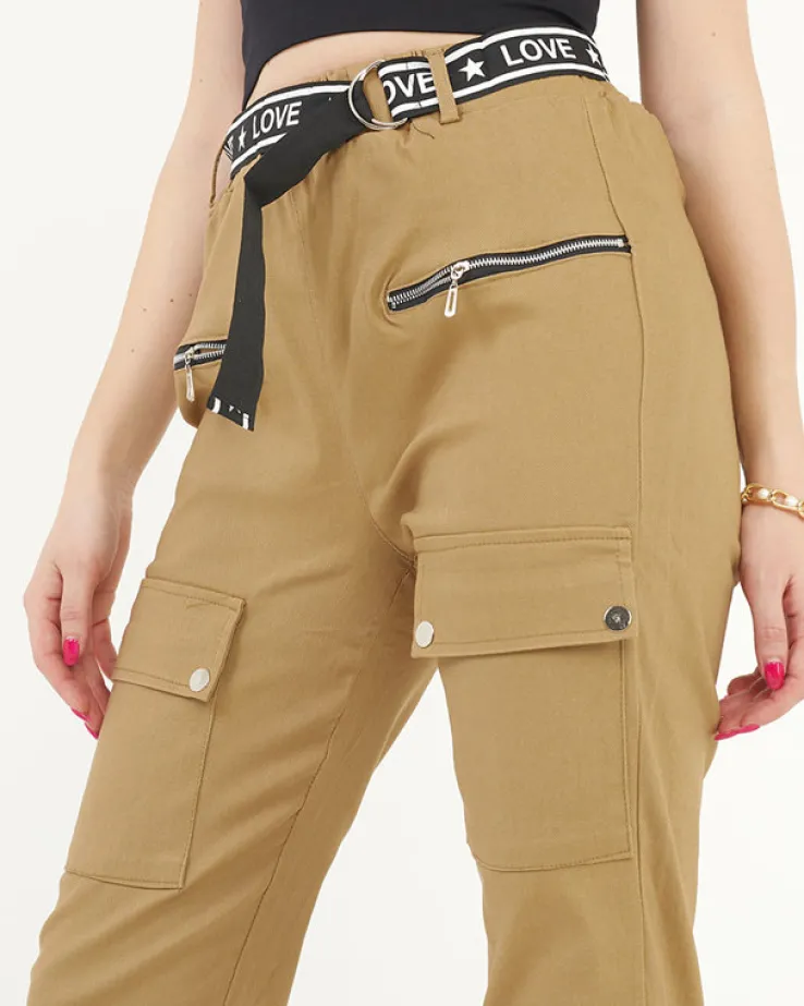 Royalfashion Beżowe damskie spodnie typu bojówki z kieszeniami