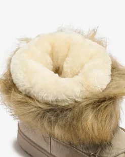 Royalfashion Beżowe wsuwane botki a'la śniegowce damskie Gomllo