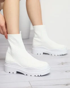 Royalfashion Białe botki damskie na płaskim obcasie Seritis