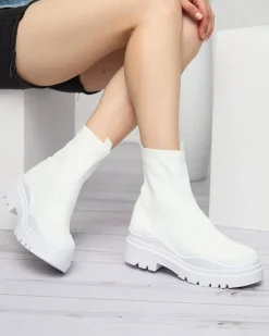 Royalfashion Białe botki damskie na płaskim obcasie Seritis