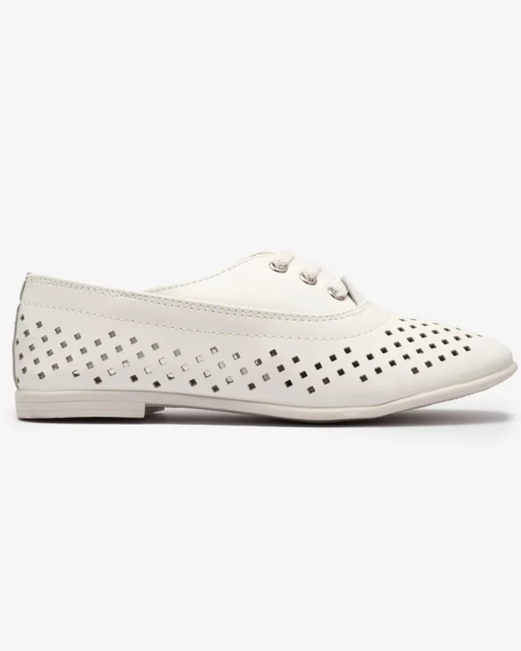 Royalfashion Białe dziecięce mokasyny ażurowe Janno