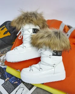 Royalfashion Białe dziecięce wsuwane buty a'la śniegowce z futerkiem Asika