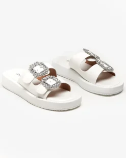 Royalfashion Białe klapki damskie z kryształkami Azazel