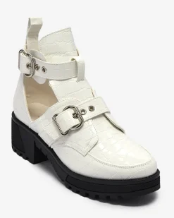 Royalfashion Białe lakierowane botki damskie z wycięciem i tłoczeniem Malevib