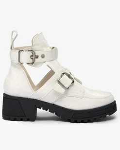 Royalfashion Białe lakierowane botki damskie z wycięciem i tłoczeniem Malevib