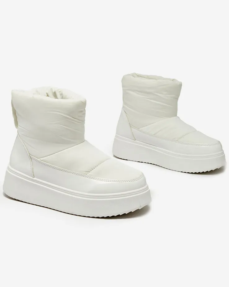 Royalfashion Białe wsuwane śniegowce damskie Maderta