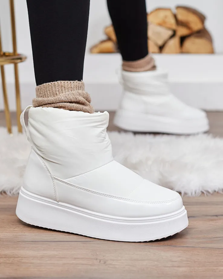 Royalfashion Białe wsuwane śniegowce damskie Maderta