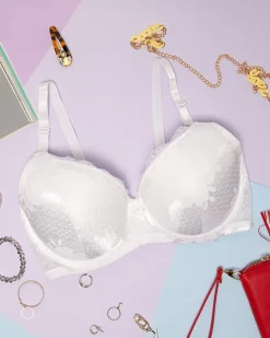 Royalfashion Biały biustonosz z ozdobną koronką