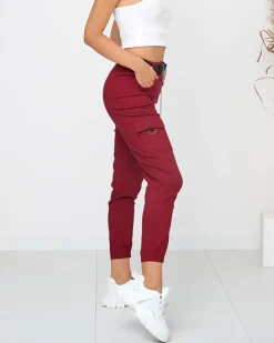 Royalfashion Bordowe spodnie cargo ocieplane z kieszeniami