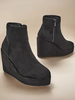 Royalfashion Botki damskie na koturnie Sieffa