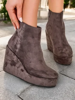 Royalfashion Botki damskie na koturnie Sieffa