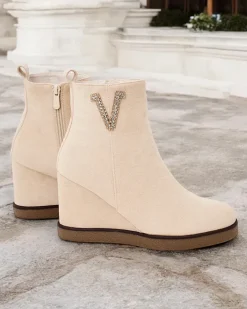 Royalfashion Botki damskie na koturnie Nerias