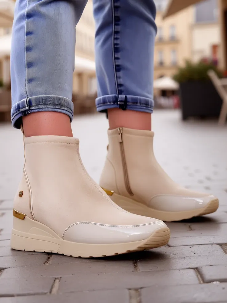 Royalfashion Botki damskie na koturnie Zarricos