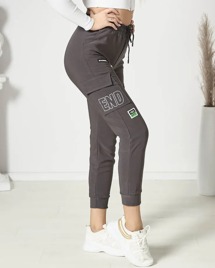 Royalfashion Ciemnoszare damskie spodnie typu bojówki z napisem