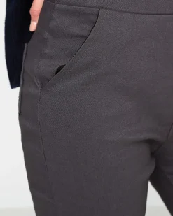 Royalfashion Ciemnoszare damskie ocieplane spodnie typu tregginsy PLUS SIZE