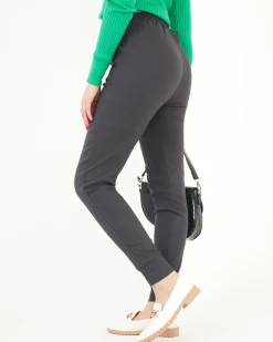 Royalfashion Ciemnoszare tregginsy damskie materiałowe z ozdobnymi napisami