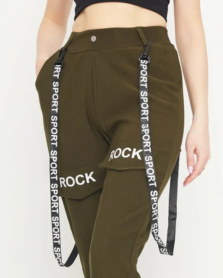 Royalfashion Ciemnozielone damskie materiałowe spodnie typu bojówki z szelkami