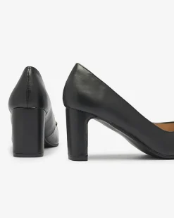 Royalfashion Czarne czółenka damskie na słupku Cancoro