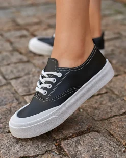 Royalfashion Czarne damskie tenisówki Lorino