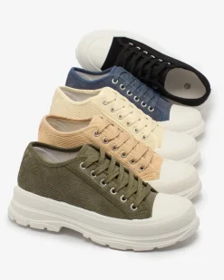 Royalfashion Czarne damskie trampki na platformie Spollero