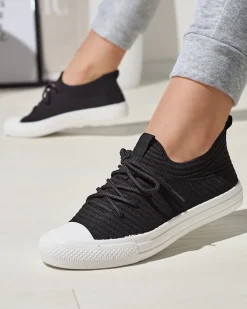 Royalfashion Czarne damskie prążkowane trampki Manfer