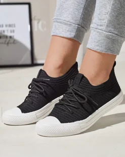 Royalfashion Czarne damskie prążkowane trampki Manfer