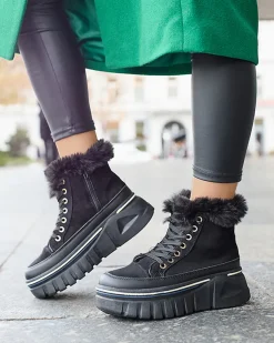 Royalfashion Czarne damskie sznurowane buty a'la śniegowce na platformie Neatesa