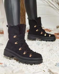 Royalfashion Czarne damskie ocieplane botki typu trapery z kożuszkiem Lery Walk