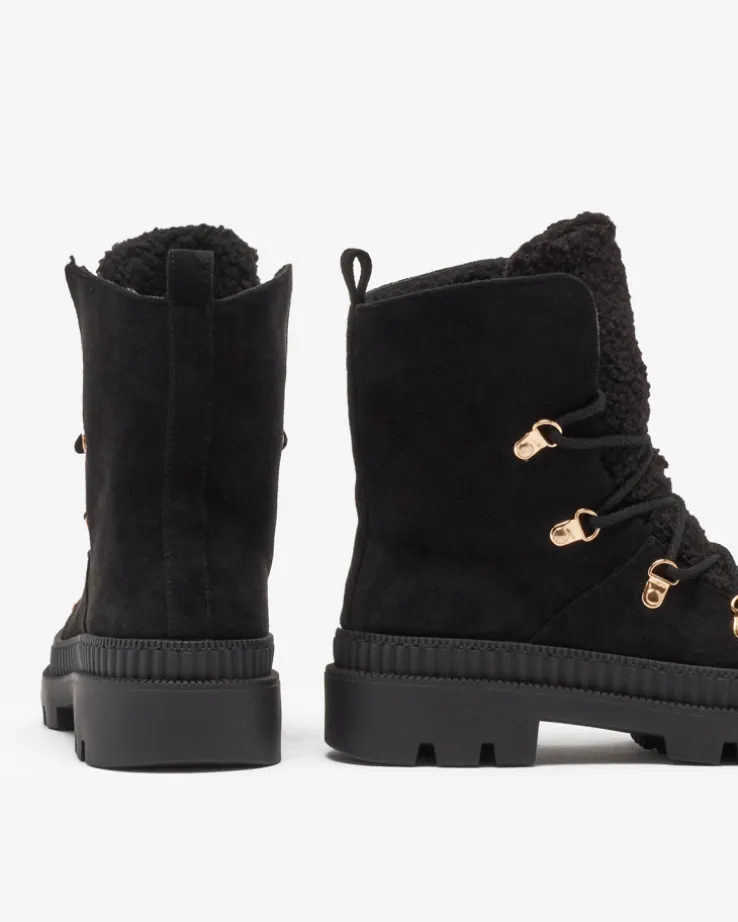 Royalfashion Czarne damskie ocieplane botki typu trapery z kożuszkiem Lery Walk