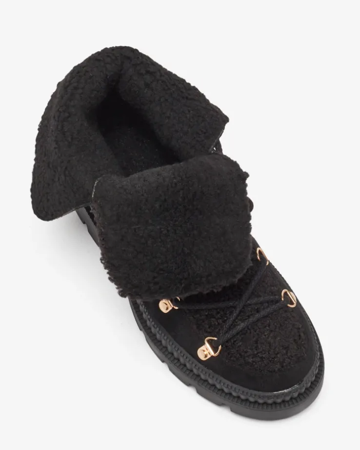 Royalfashion Czarne damskie ocieplane botki typu trapery z kożuszkiem Lery Walk