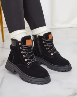 Royalfashion Czarne damskie ocieplane botki typu trapery Radoras