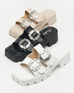 Royalfashion Czarne klapki damskie z ozdobą z cyrkonii Sadoh