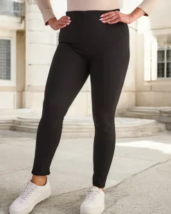 Royalfashion Czarne klasyczne damskie legginsy z ociepleniem PLUS SIZE