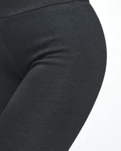 Royalfashion Czarne legginsy damskie z ociepleniem