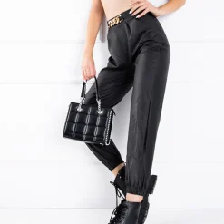 Royalfashion Czarne ocieplane damskie spodnie joggery eko- skóra