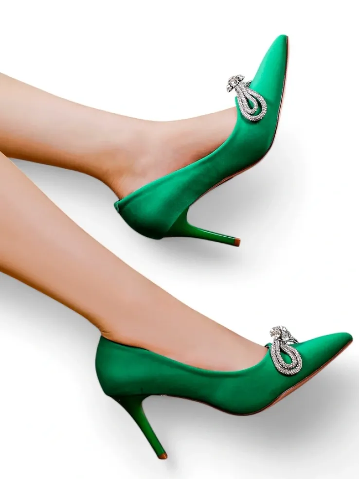 Royalfashion Czółenka damskie z kokardką Hepeles