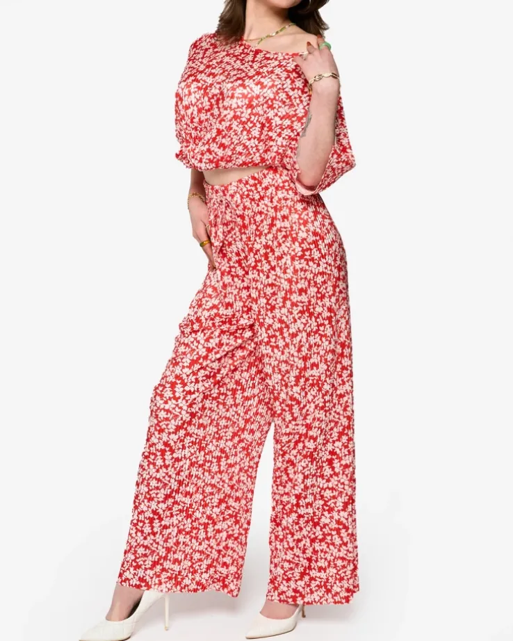 Royalfashion Czerwony damski plisowany komplet w kwiatki