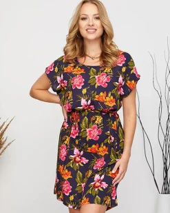 Royalfashion Damska letnia granatowa sukienka w kolorowe kwiaty