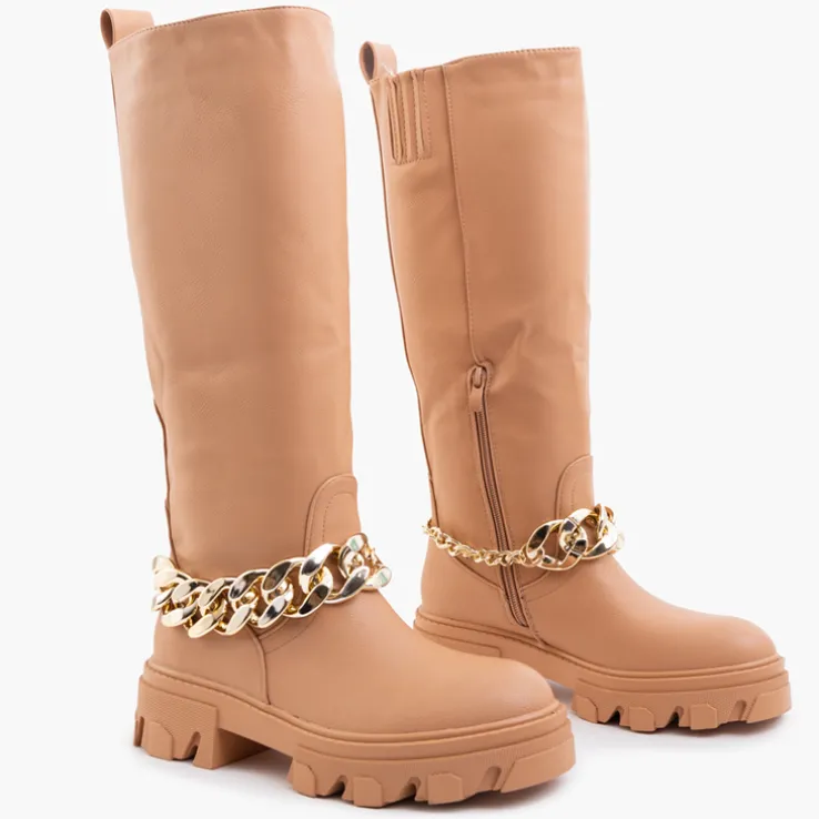 Royalfashion Damskie brązowe kozaki z łańcuszkiem Sudzi