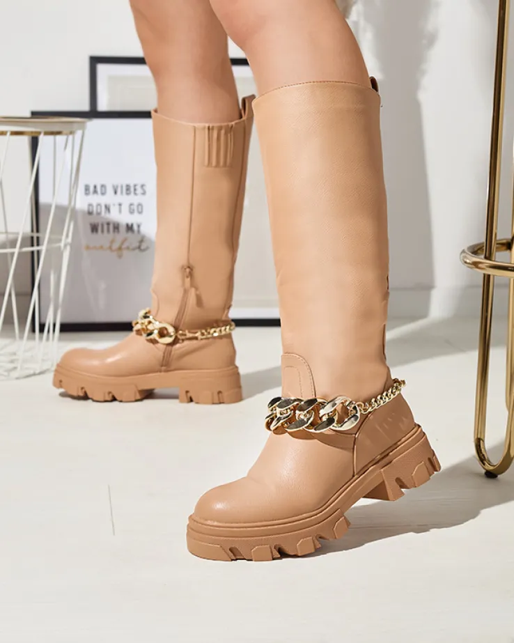 Royalfashion Damskie brązowe kozaki z łańcuszkiem Sudzi