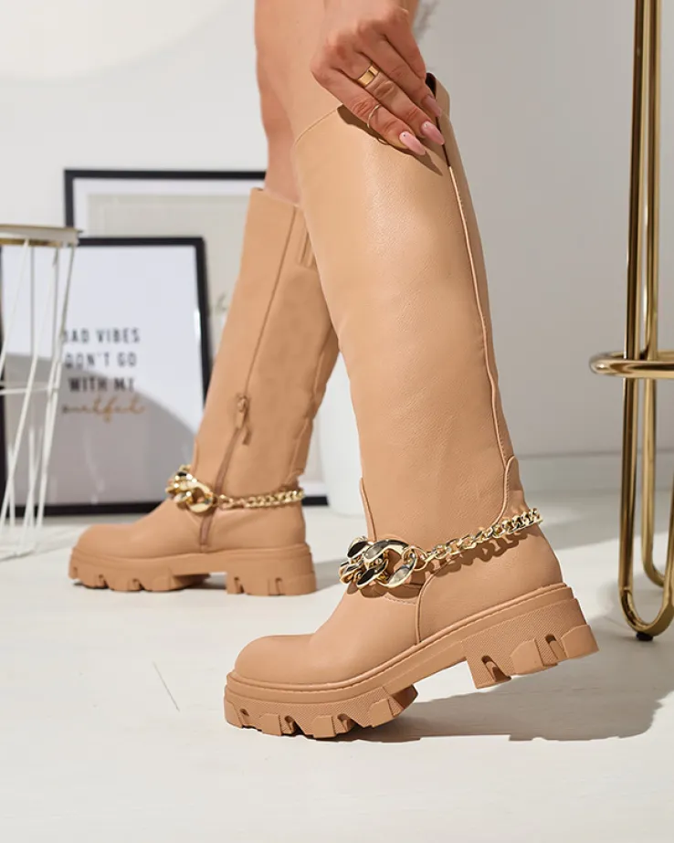 Royalfashion Damskie brązowe kozaki z łańcuszkiem Sudzi