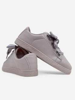 Royalfashion Damskie eko skórzane trampki z ozdobnymi sznurówkami Etti