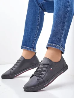 Royalfashion Damskie eko skórzane trampki Keopsa