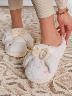 Royalfashion Damskie futrzane kapcie z kokardką Savos