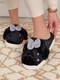 Royalfashion Damskie futrzane kapcie z kokardką Savos