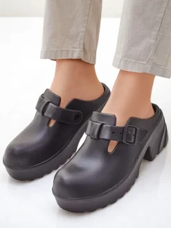 Royalfashion Damskie gumowe klapki na obcasie Voxones